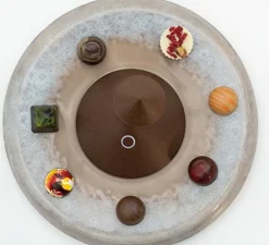Accessoires, socle en céramique, Pina, Sable, bleu clair, Ø24,5cm, H3,3cm - Zafferano