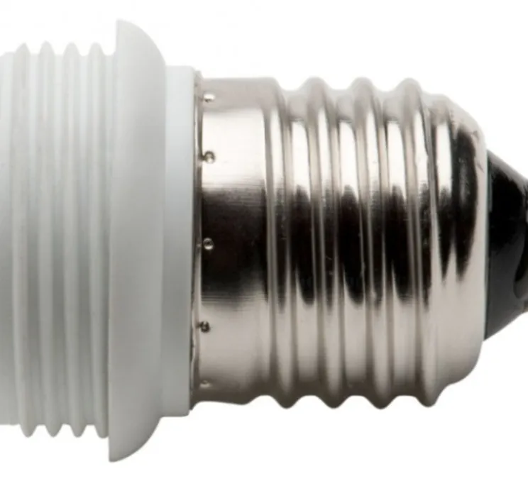 Adaptateur E27-E14 pour ampoule déco Zangra