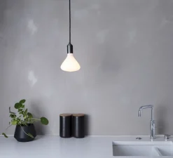 Ampoule LED, E27, Noma, 6W, 2700K, 540lm, Porcelaine, Ø15,5cm, H14cm - Tala