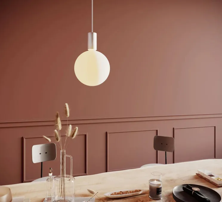 Ampoule LED, E27, Sphere V, 8W, Dim to Warm, 2000-2800K, 720lm, Porcelaine, Ø15cm, H17,5cm - Tala