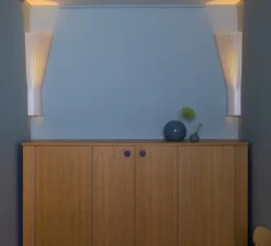 Applique d'angle, Secto 4236, blanc, sans câble Ø26cm, H60cm - Secto Design