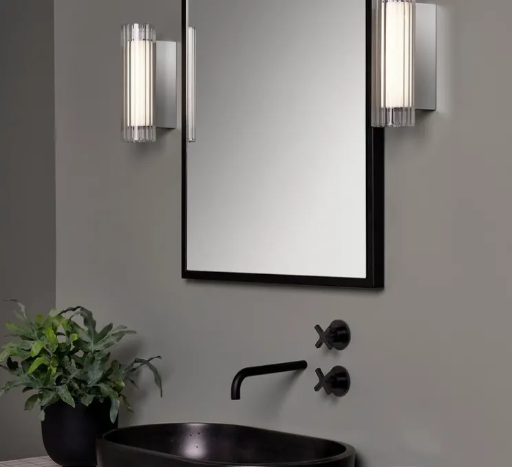 Applique de salle de bain, io 265, chrome, verre, IP44,L8cm, H26,5cm - ASTRO