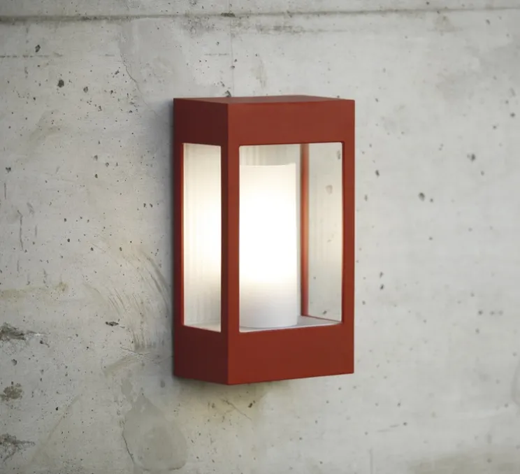 Applique d'extérieur, Brick N° 1, rouge tomate, IP44, L16,9cm, H30,3cm - Roger Pradier