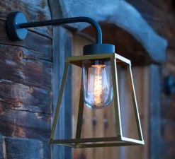 Applique*Roger Pradier Applique d'extérieur, Lampiok 1, modèle n°5, , IP65, L22,4cm, H46,3cm - Laiton vernis