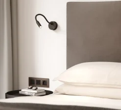 Applique*Astro Applique, Liseuse, Lucca, surface, avec interrupteur, noir mat, noir, LED, 2700k, 124 lm, Ø8,5cm, H40,4cm - or mat