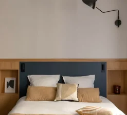 Applique*Serge Mouille Applique murale, 1 bras pivotant courbe, , H40cm - noir