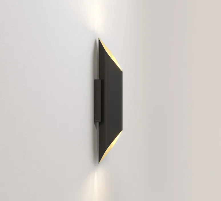 Applique*Astro Applique murale, Ako 420, , LED, dim, 2700K, 531 lm, L13cm, H42cm - noir et or