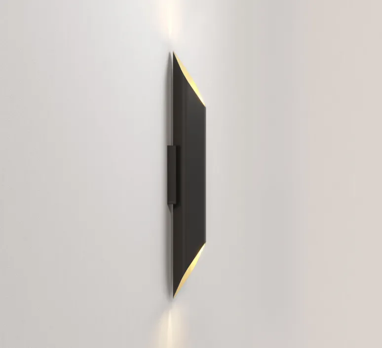 Applique*Astro Applique murale, Ako 600, , LED, dim, 2700K, 491 lm, L13cm, H60cm - noir et or