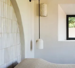 Applique murale, Belfry, Albâtre, laiton noir, Ø16cm, H22cm - Contain