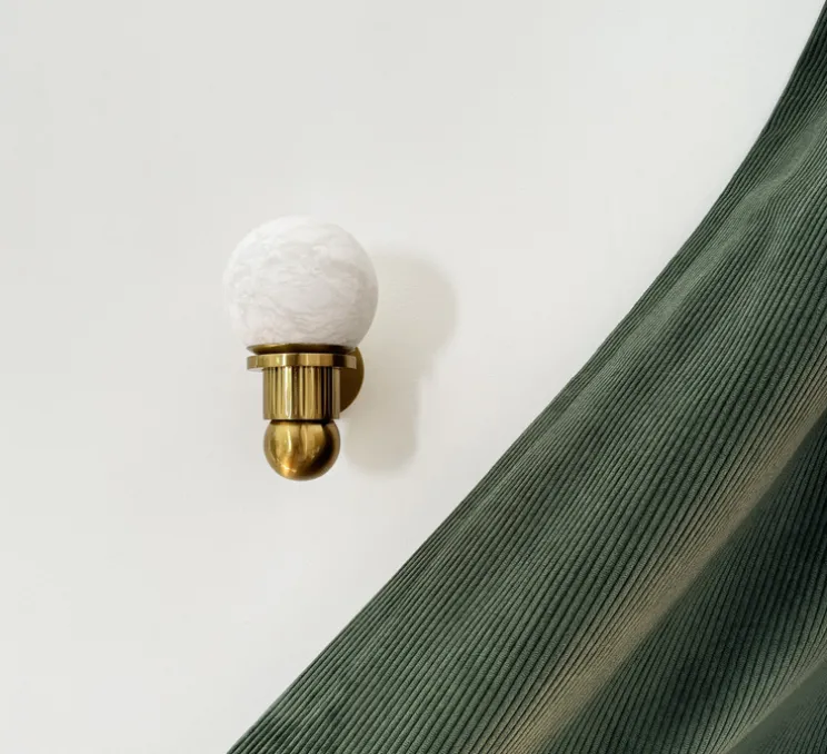 Applique murale, Bilbo, blanc, or, Ø10cm, H17cm - BACCARIS