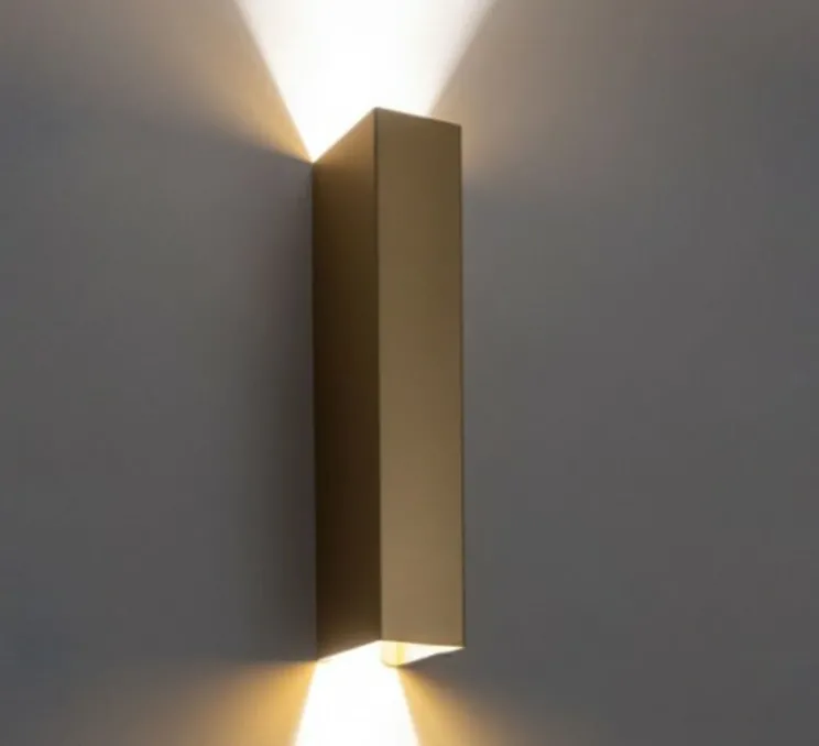 Applique murale, Bjorn 003, or, L5cm, H30cm - Zangra