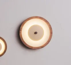 Applique*Loftlight Applique murale, Bugie, , LED, dim, 3000K, 1400 lm, Ø23cm, H4,5cm - noyer