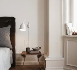 Applique*Fritz Hansen Applique murale, Caravaggio Read, , Ø35cm, H20,6cm - blanc