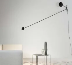 Applique murale, Counterbalance D73N, noir, LED, 2700K, 800lm, L191,6cm, H76,2cm - Luceplan