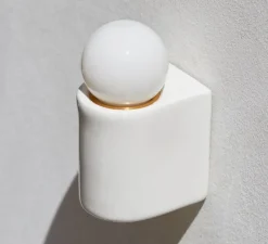 Applique*Anastassiades Studio Applique murale, D1, up, , IP44, L4,7cm, H10,2cm - Anastassiades blanc