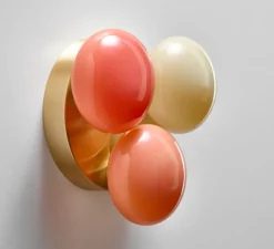 Applique murale, Dot 3x, Abricot, flamant rose, beige clair et laiton brossé, L19cm, H20,5cm - SkLO Studio