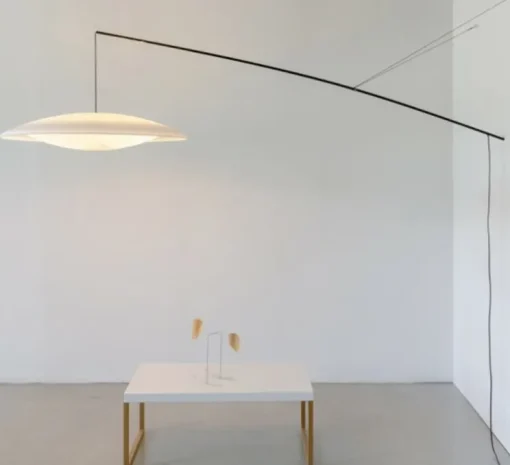 Applique murale déportée, Diva perché petit modèle, blanc, L62cm, H65cm - Celine Wright