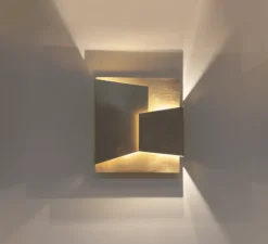 Applique murale, Ekay, laiton brossé et ciré, LED, 2700k, 560 lm, L15,5cm, H14cm - Ombre portée
