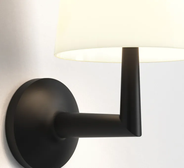 Applique murale, Ella Wall, noir mat, L16cm, H27,3cm - Astro