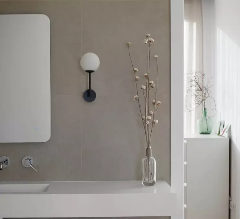 Applique*Faro Applique murale, Gala, noir, IP44, L11,5cm, H32cm - noir, blanc