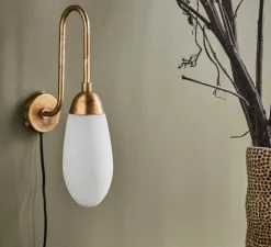 Applique*House Doctor Applique murale, HDDrop, , Ø11cm, H45cm - blanc, laiton antique