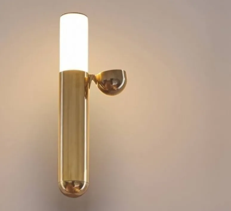 Applique*DCW éditions Paris Applique murale, ISP wall RIGHT , , LED, 2700k, L12,1cm, H37,1cm - Dcw editions laiton