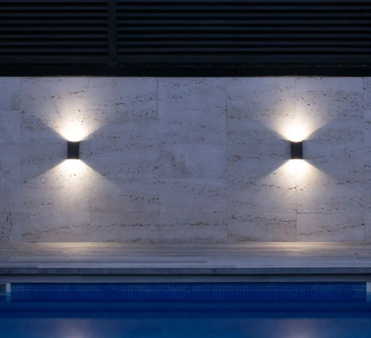 Applique murale, Ling, gris foncé, IP54, LED, 4000K, 315 lm, L9,2cm, H15,7cm - Faro