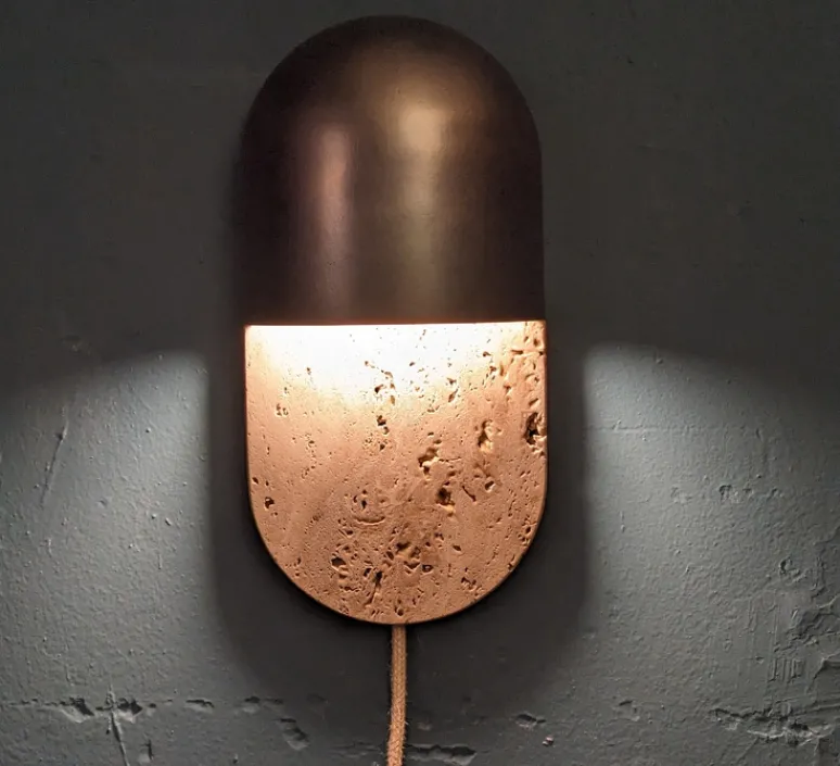 Applique*Entrelacs Applique murale, Martel 300, Travertin, Bronze marron foncé patiné, IP44, LED, dim, 2700K, 700 lm, L15cm, H30cm - Travertin, Bronze patiné marron foncé