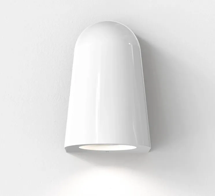 Applique murale, Mast Light Coastal, vernis blanc brillant, IP44, Ø8,9cm, H13,7cm - Astro