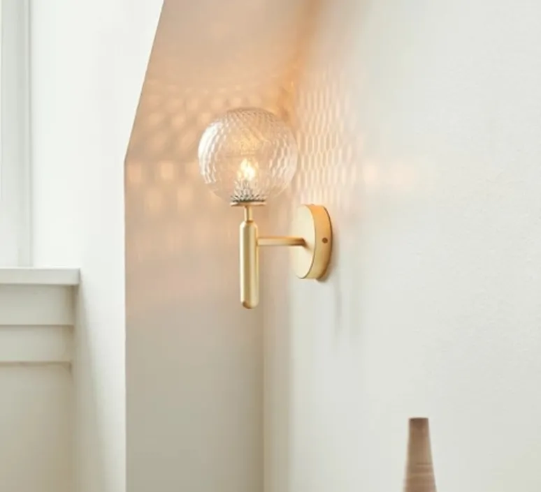 Applique*Nuura Applique murale, Miira, globe transparent, , L14cm, H28,5cm - laiton