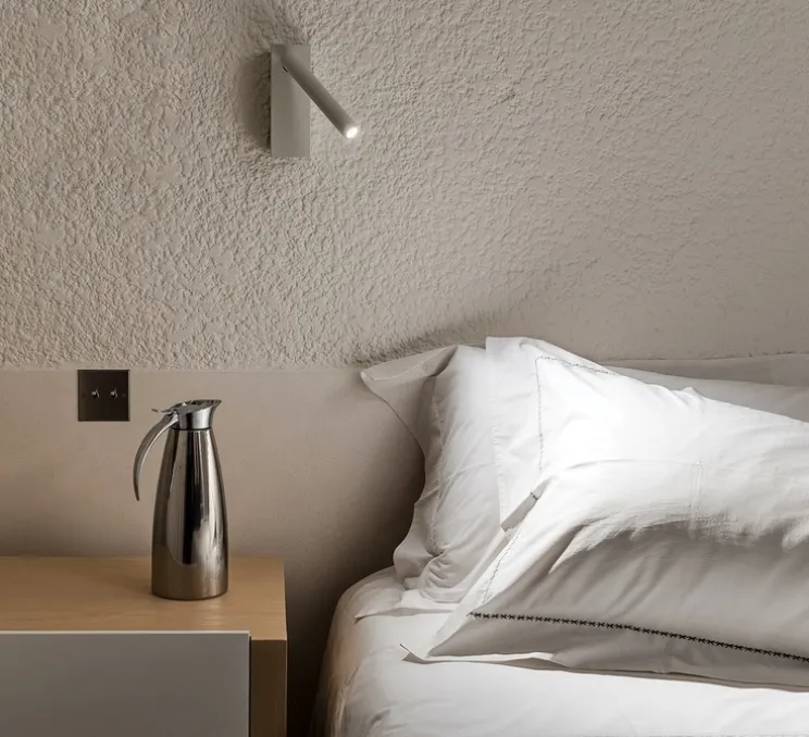 Applique murale, Mira Switch, avec interrupteur, blanc mat, LED, 2700K, 352lm, L15,2cm, H18,1cm - Davide Groppi