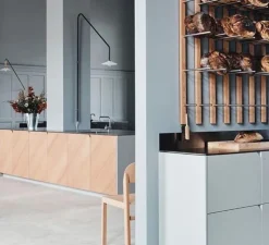 Applique*Valerie_Objects Applique murale, N°4, , L103cm, H180cm - noir