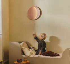 Applique murale, Neba, Rose, LED, dim, 2500K, 350 lm, Ø45,5cm, H3cm-Ferm Living