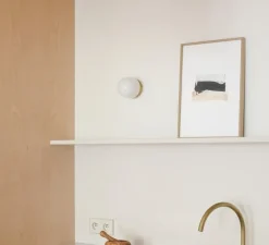 Applique*Contain Applique murale, Nuvol Simple, laiton brossé, verre opalin brillant, 11cm, H10cm - laiton brossé, verre brillant