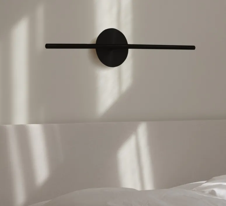 Applique*Umage Applique murale, Omni Wall, , LED, dim, 2700K, 1000 lm, L74cm, H16,6cm - noir