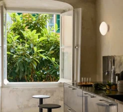 Applique|Plafonnier & Spot*Andtradition Applique murale ou plafonnier, Mist AP22, , IP44, L25cm, H25cm - blanc opalin