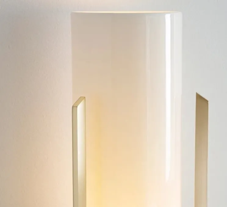 Applique murale, Pennon wall, laiton, verre opalin, Ø13cm, H63cm - Bert Frank