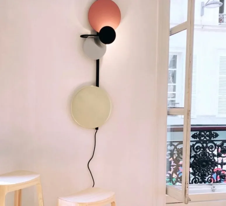 Applique*Please Wait to be Seated Applique murale, Planet, , L36cm, H98cm - rouge indien