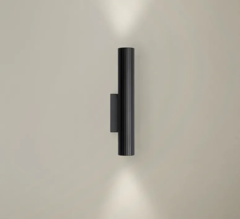 Applique*LEDS C4 Applique murale, Prolix, , LED, dim, 2700K, 325 lm, Ø3,8cm, H24cm - noir