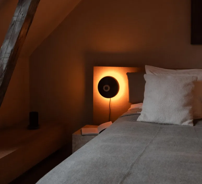 Applique*Audo Copenhagen Applique murale, Reverse, avec câble, , LED, dim, 2200-3001K, 460 lm, Ø24,3cm, H15,7cm - bronze, travertin