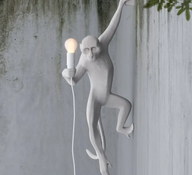 Applique|Enfants*Seletti Applique murale, singe, Monkey Hanging, gauche, , H76,5cm - blanc
