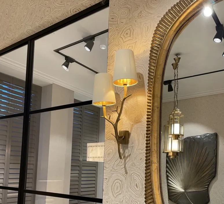 Applique*Eichholtz Applique murale, Syracuse, abat-jour blanc, , L28cm, H60cm - laiton antique