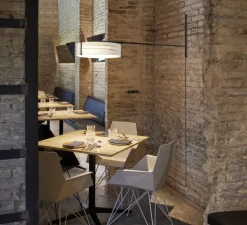 Applique murale, Thesis, ivoire, métal finition noir mat, LED, 3000K, L125,5cm, H50cm - LZF