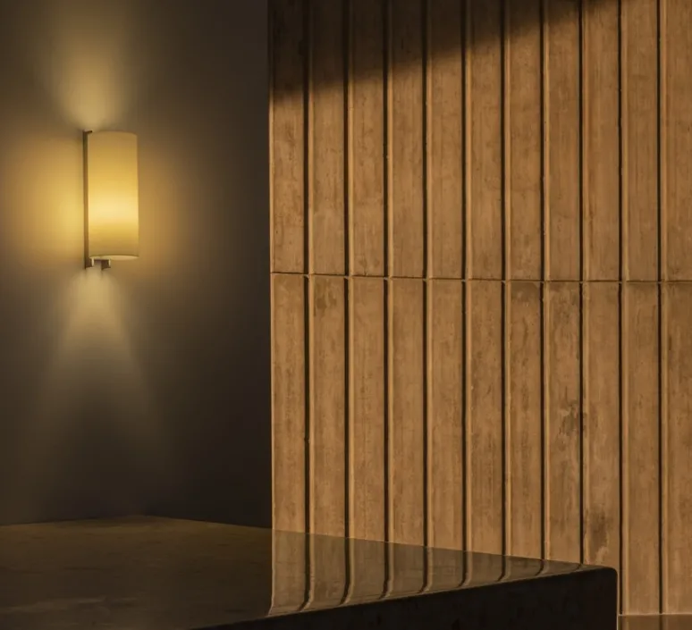 Applique*Santa & Cole Applique murale, TMM Metalico, , LED, 2700K, 470 lm, L12cm, H34cm - blanc, nickel satiné