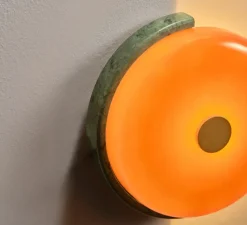 Applique*Design by us Applique murale, Trip, , LED, 2700K, 160 lm, L19cm, H18cm - vert mousse, ambre