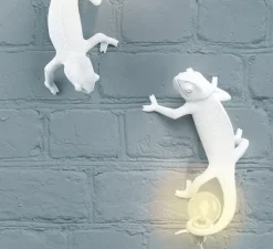 Plafonnier & Spot|Enfants*Seletti Applique ou plafonnier caméléon, Chameleon Lamp Going Up, , L21cm, H9cm - blanc