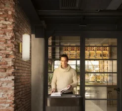 Applique ou plafonnier, Cordiale, Blanc, laiton satiné, LED, dim, 3000K, lm, L15cm, H65cm - Slide