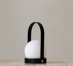 Lampe|Enfants*Audo Copenhagen Baladeuse, d'extérieur, Carrie, , IP44, LED, dim, 2700K, 250 lm, Ø13,5cm, H24,5cm - noir