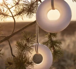 Lampe|Enfants*Bolia Baladeuse, Donut, , IP44, LED, 2700K,L17cm, H5.5cm - blanc