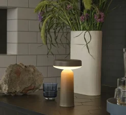 Lampe*Muuto Baladeuse, Ease, , IP54, LED, dim, 2700K, 230 lm, Ø13,2cm, H21,5cm - taupe